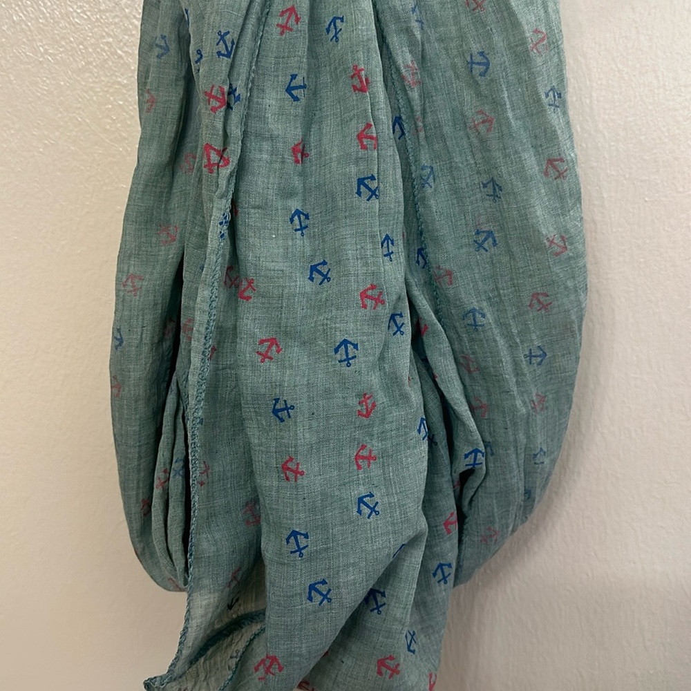 NWT Love of fashion green infinity, scarf with red and blue anchors